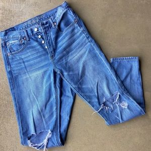 American Eagle distressed boyfriend jeans size 2